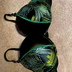 Victoria Secret bra. Palm leaves on dark background. Good condition. Size 38C